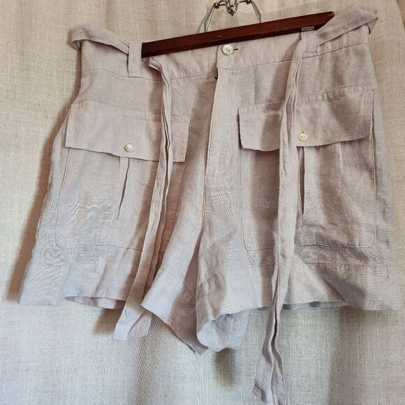 Stylish Women's Linen Shorts - Picture 3 of 4